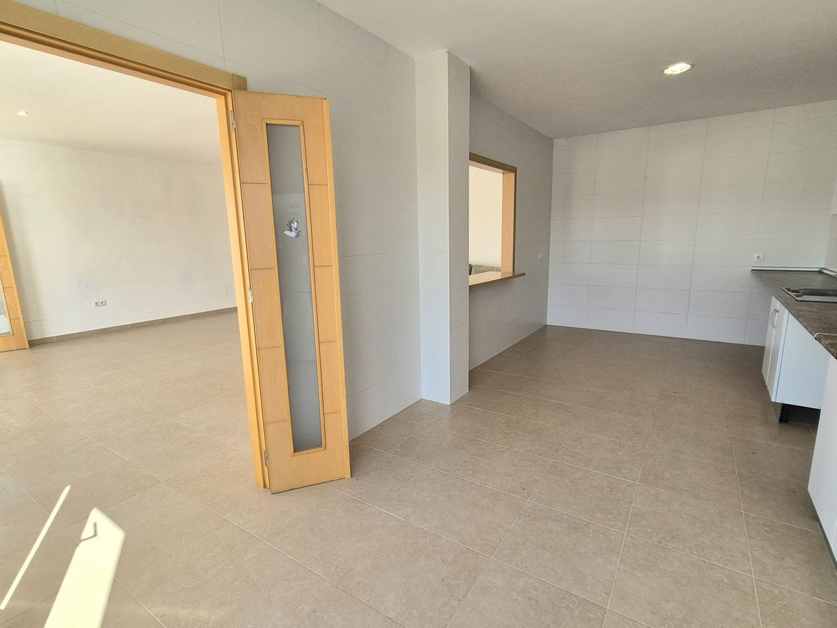 Se vende Villa - Chalet de 3 dormitorios en Costa Del Sol, Málaga, España