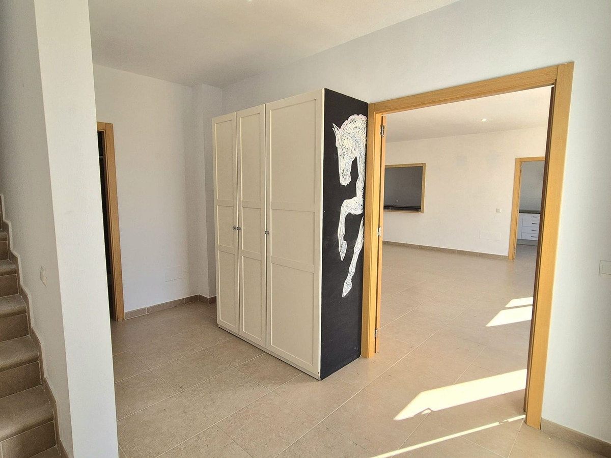 Se vende Villa - Chalet de 3 dormitorios en Costa Del Sol, Málaga, España