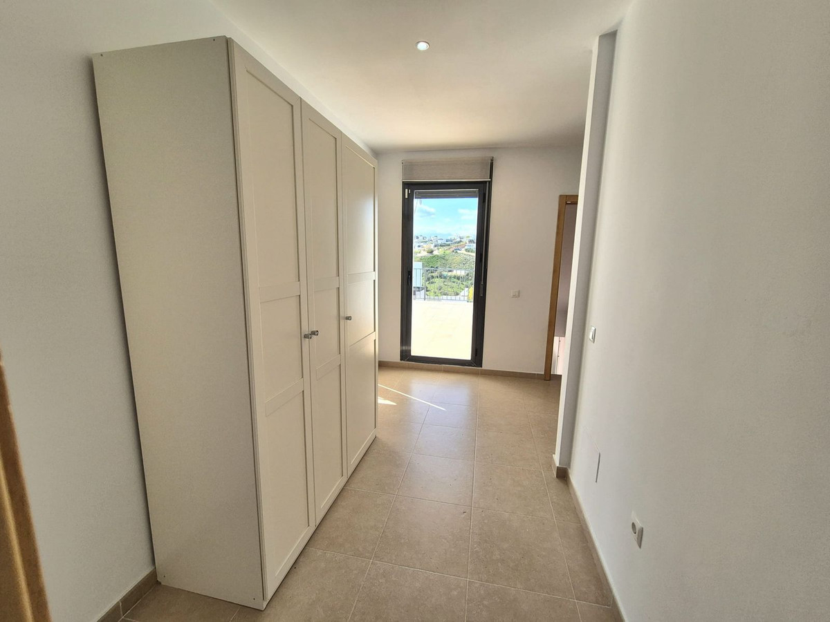 Se vende Villa - Chalet de 3 dormitorios en Costa Del Sol, Málaga, España