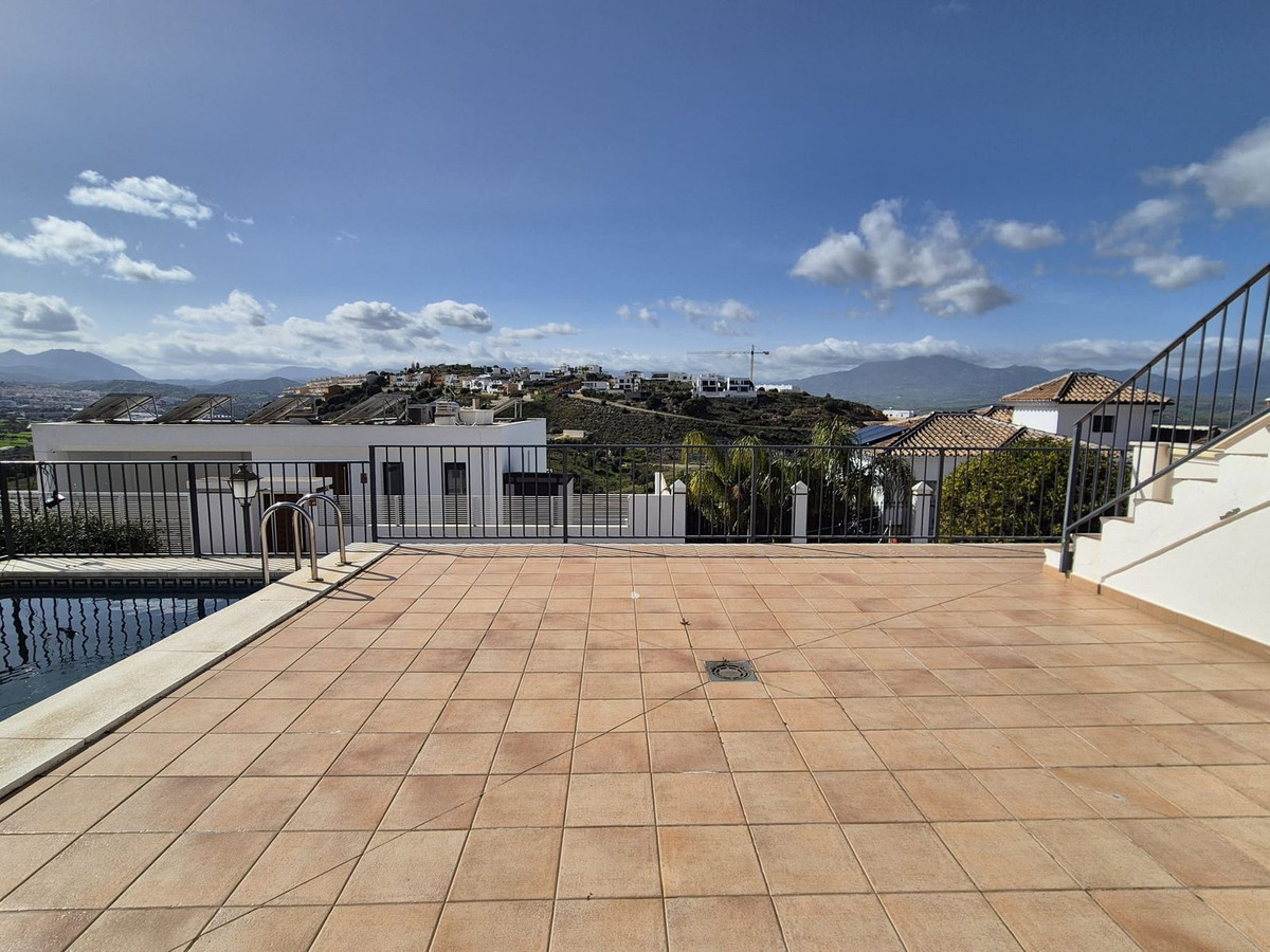 Se vende Villa - Chalet de 3 dormitorios en Costa Del Sol, Málaga, España