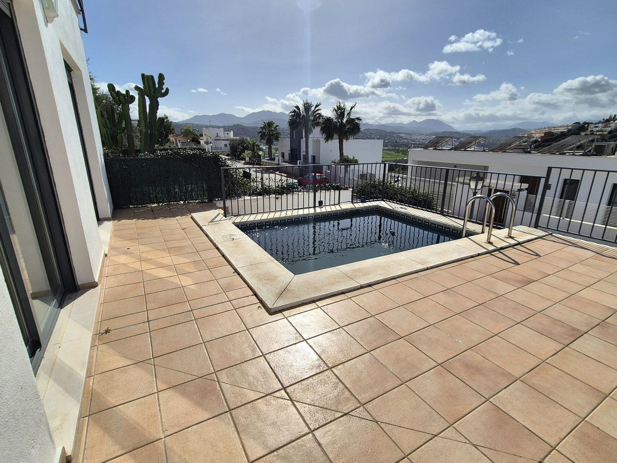 Se vende Villa - Chalet de 3 dormitorios en Costa Del Sol, Málaga, España