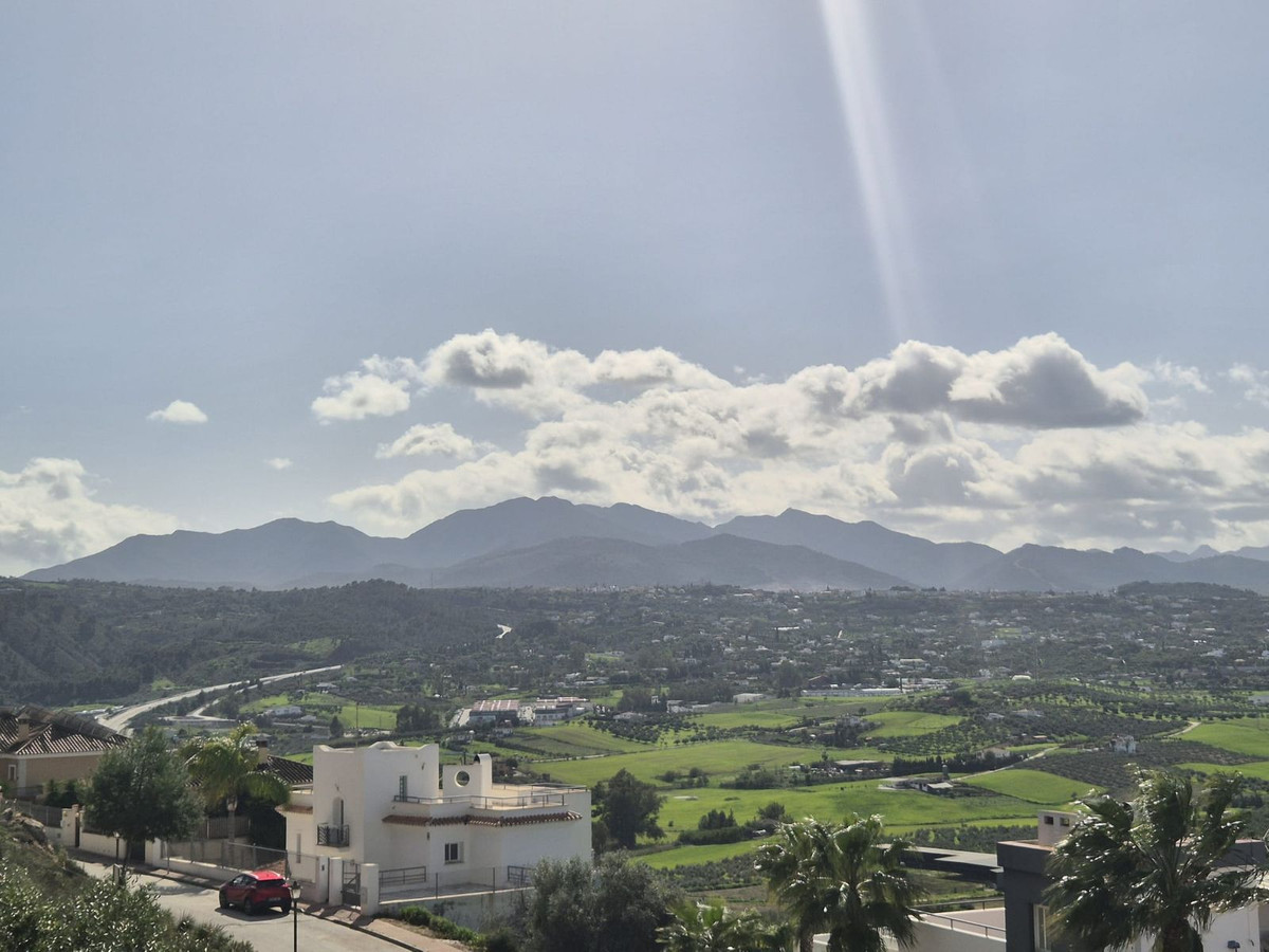 Se vende Villa - Chalet de 3 dormitorios en Costa Del Sol, Málaga, España