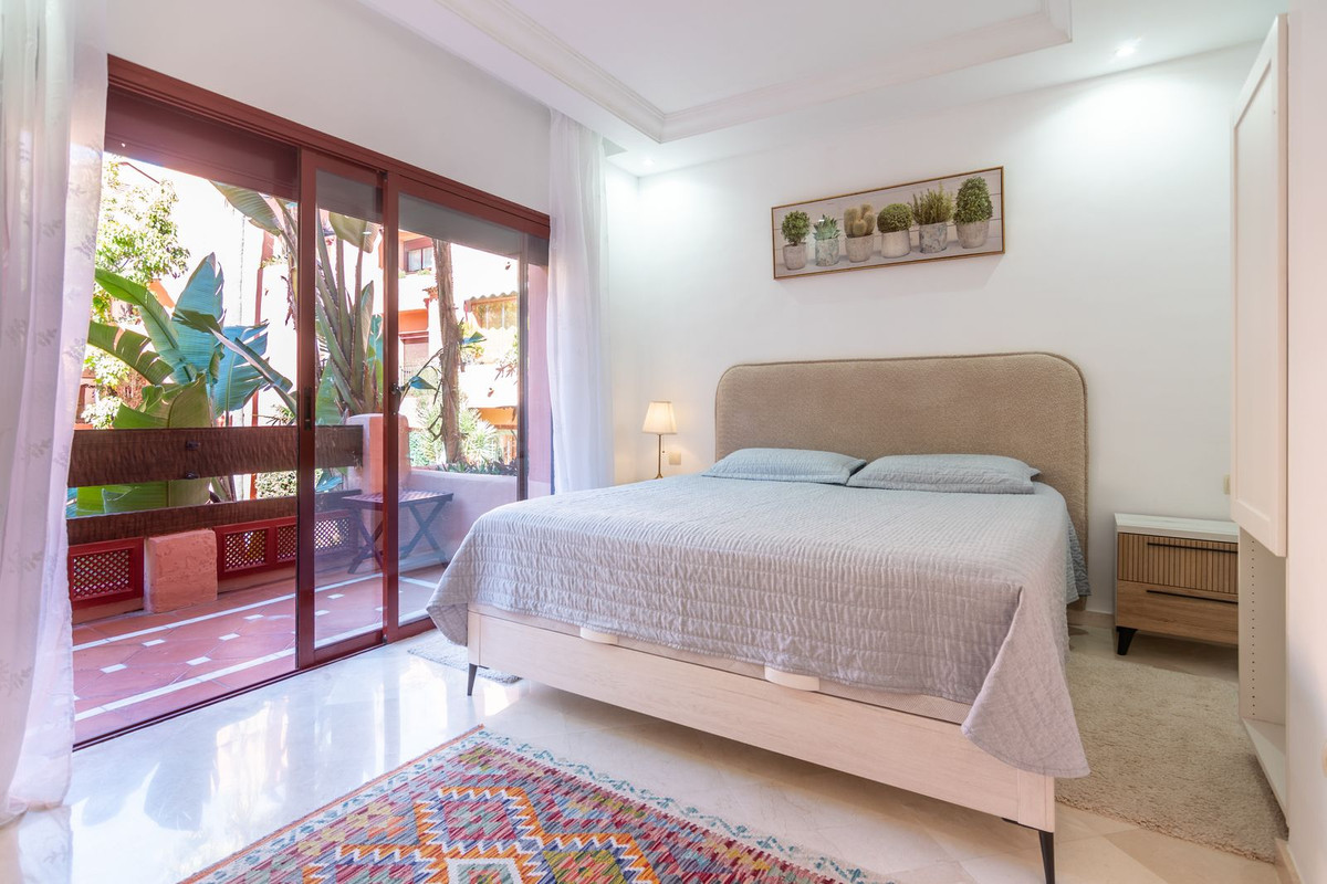 3 Bed Apartment for sale in Elviria Costa Del Sol, Málaga, Spain