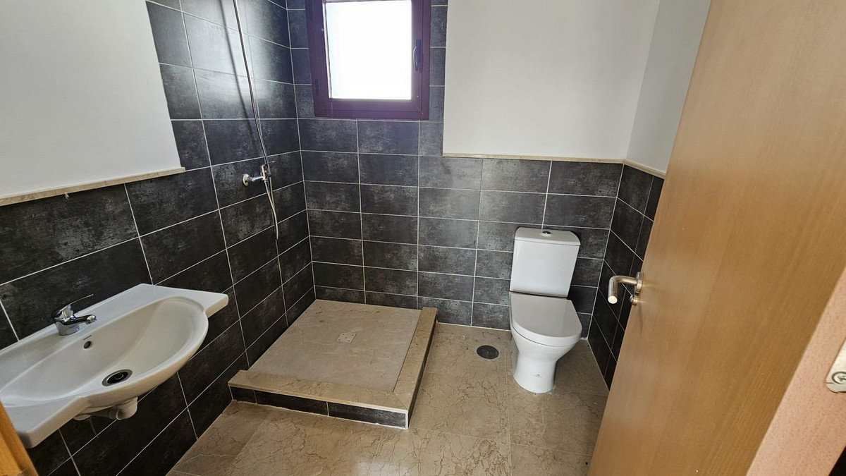 Se vende Adosada de 2 dormitorios en Costa Del Sol, Málaga, España