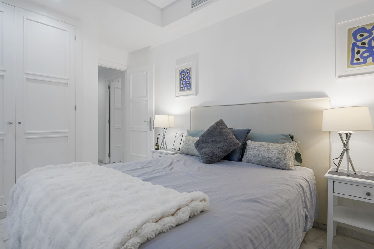 3 Bed Apartment for sale in Torrequebrada Costa Del Sol, Málaga, Spain