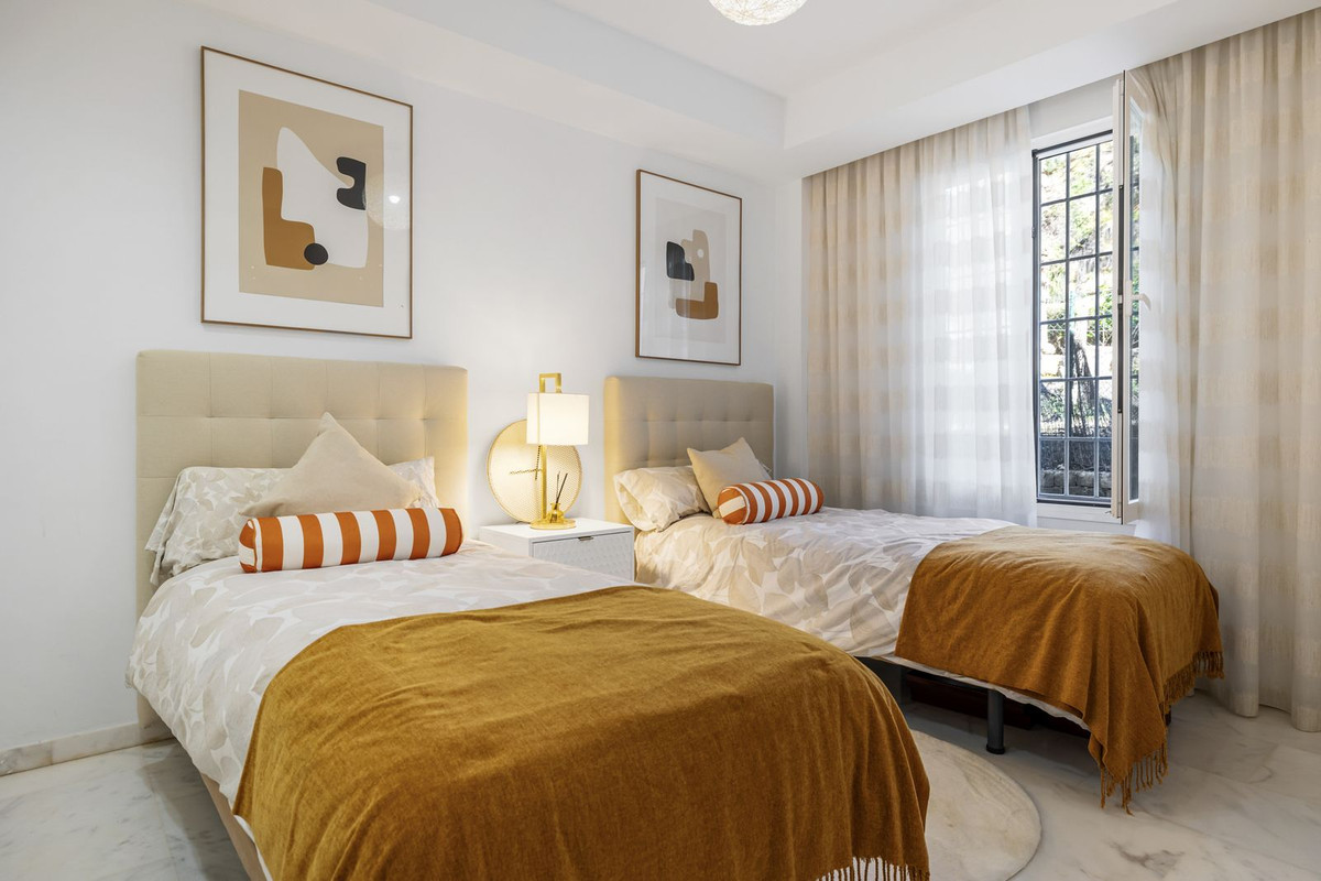 3 Bed Apartment for sale in Torrequebrada Costa Del Sol, Málaga, Spain