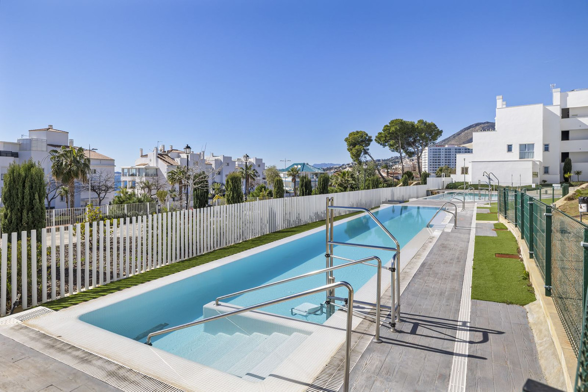 3 Bed Apartment for sale in Torrequebrada Costa Del Sol, Málaga, Spain