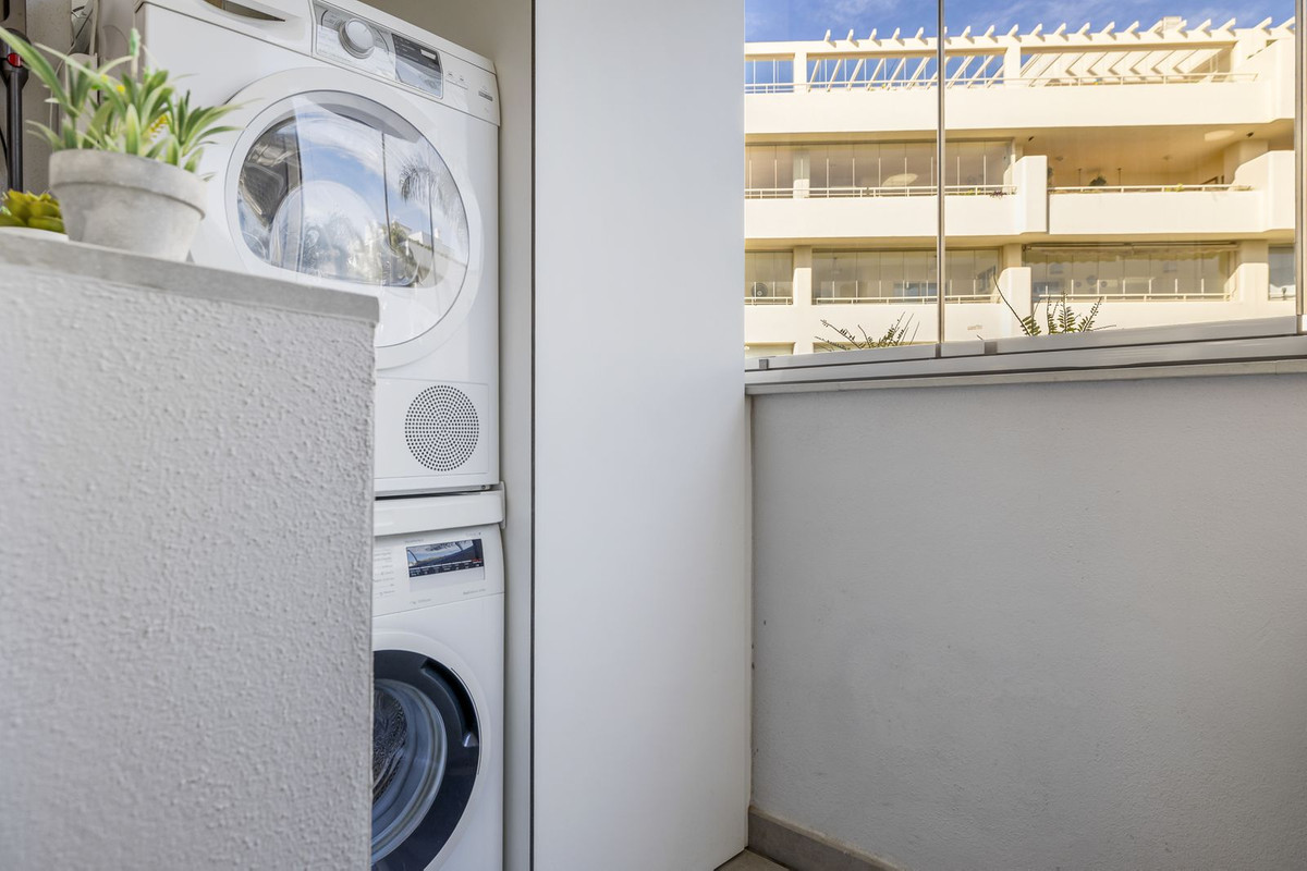 3 Bed Apartment for sale in Mijas Costa Costa Del Sol, Málaga, Spain