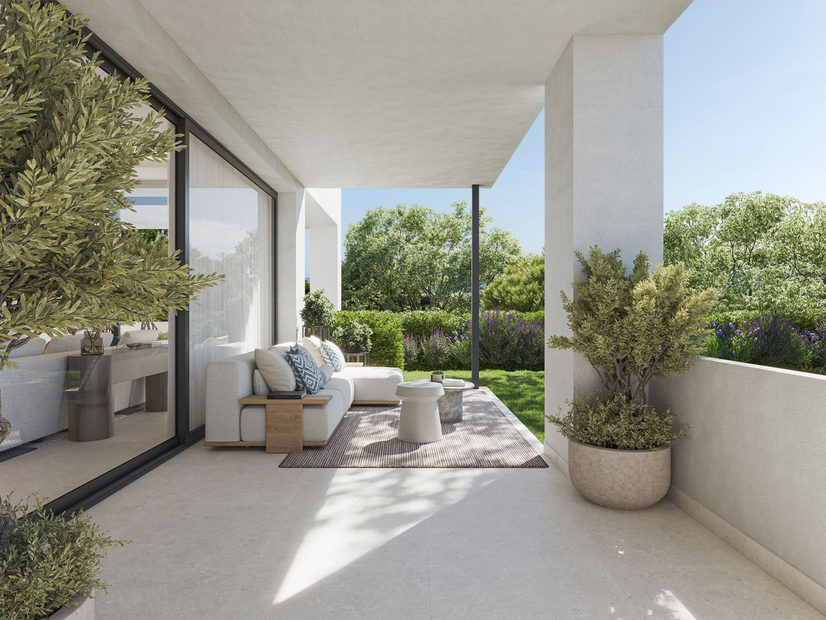 5 Bed Townhouse for sale in Nagüeles Costa Del Sol, Málaga, Spain