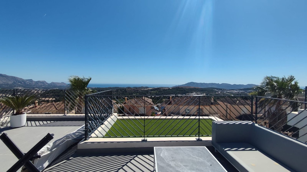 Se vende Villa - Chalet de 3 dormitorios en Costa Blanca, Alicante, España