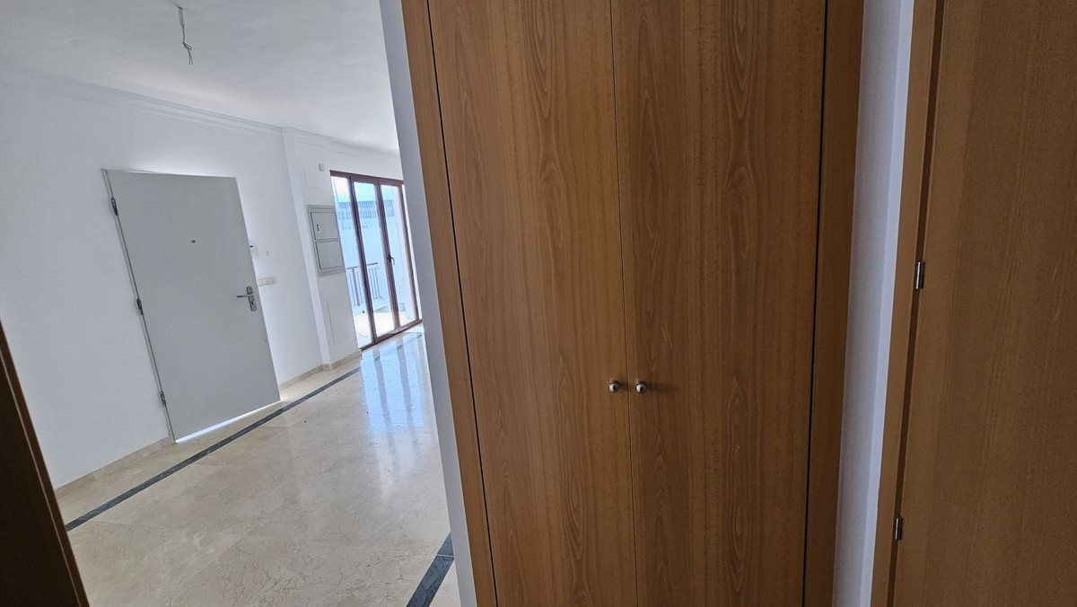 2 Bed Townhouse for sale in Doña Julia Costa Del Sol, Málaga, Spain