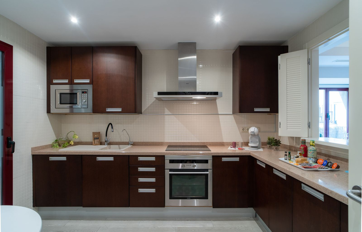 Se vende Pareada de 4 dormitorios en Costa Del Sol, Málaga, España