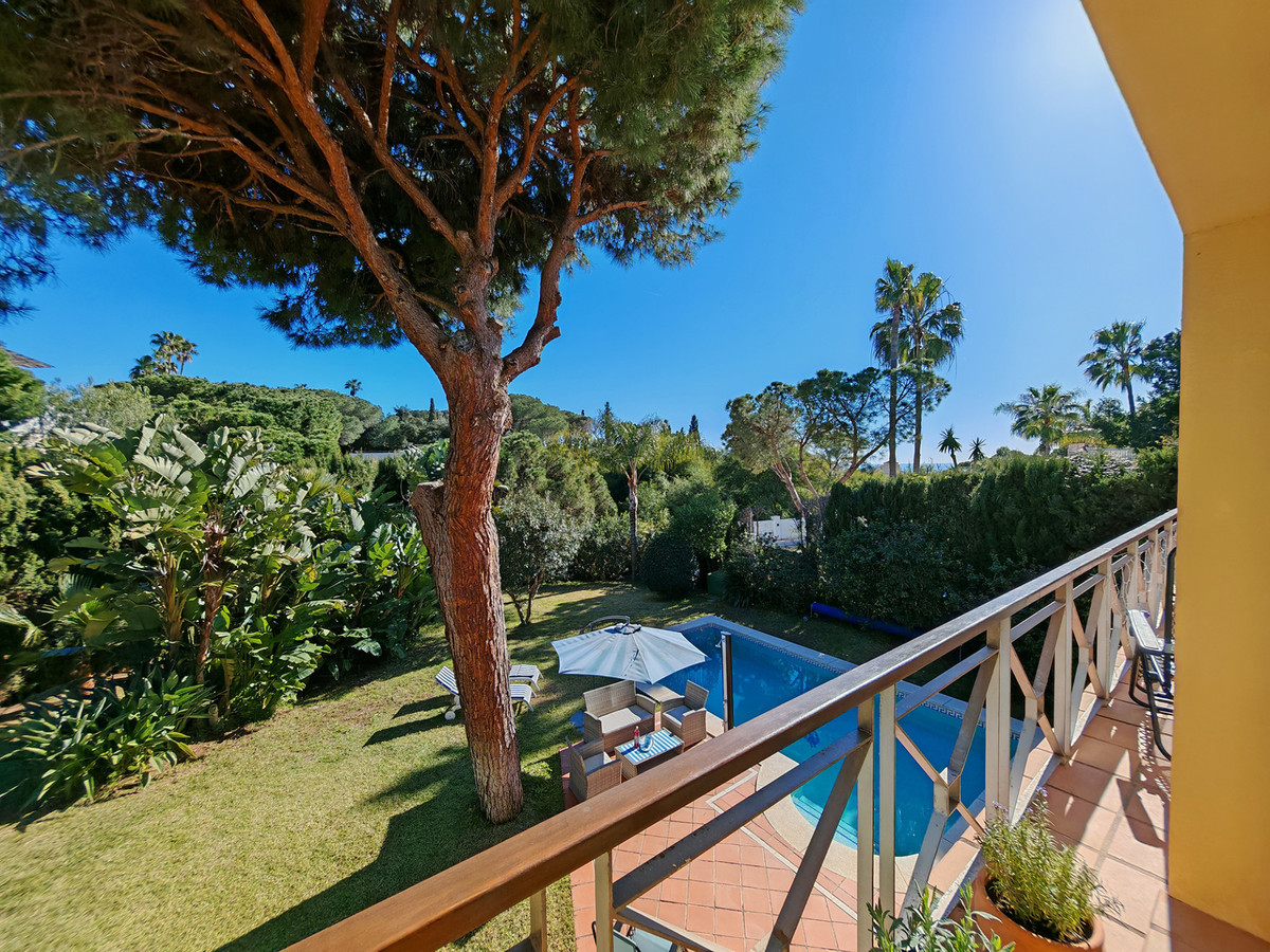3 Bed Townhouse for sale in Elviria Costa Del Sol, Málaga, Spain