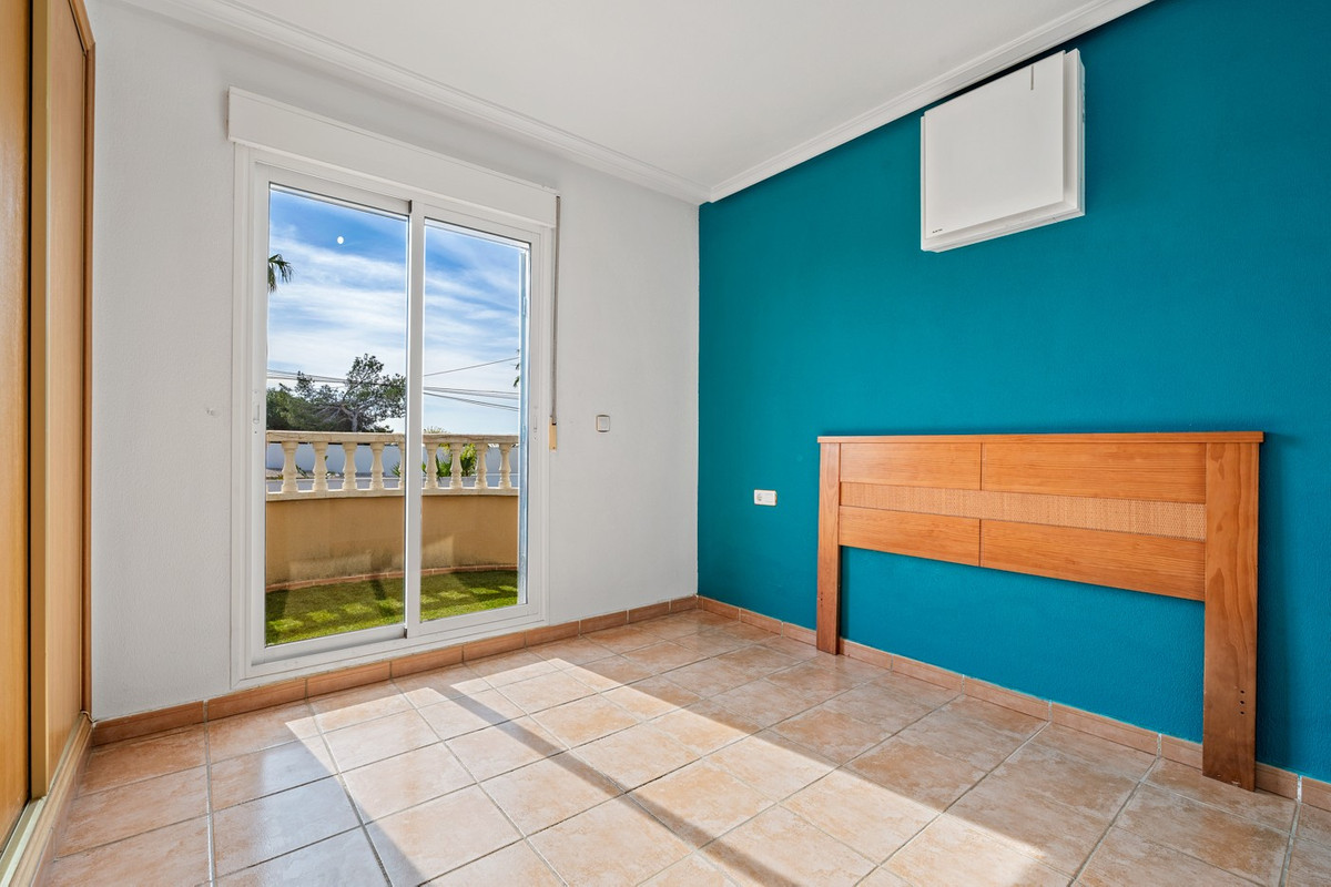 3 Bed Townhouse for sale in Orihuela Costa Costa Blanca, Alicante, Spain