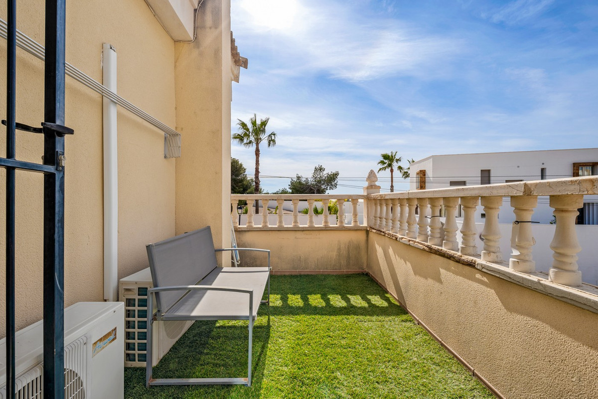 3 Bed Townhouse for sale in Orihuela Costa Costa Blanca, Alicante, Spain