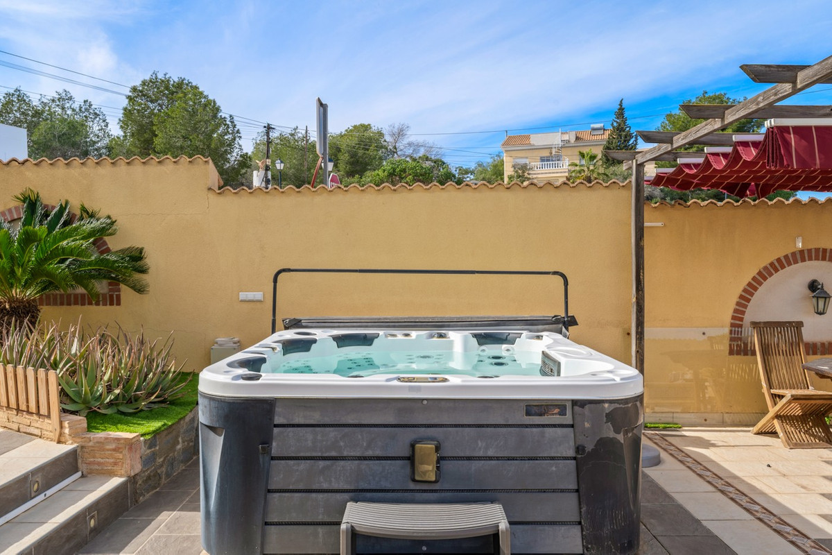 3 Bed Townhouse for sale in Orihuela Costa Costa Blanca, Alicante, Spain