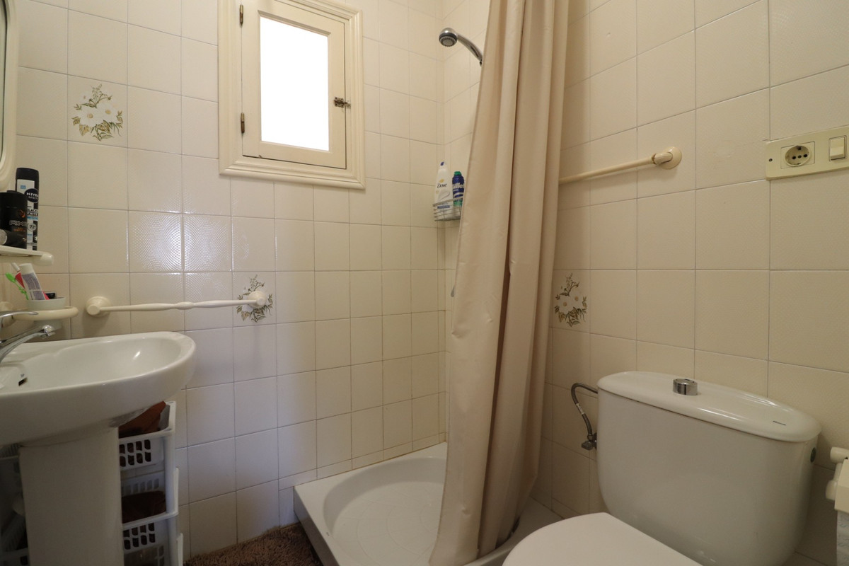 Se vende Bungalow de 1 dormitorios en Costa Blanca, Alicante, España