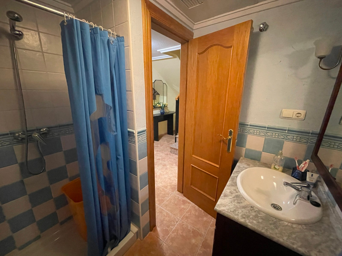 Se vende Adosada de 3 dormitorios en Costa Blanca, Alicante, España