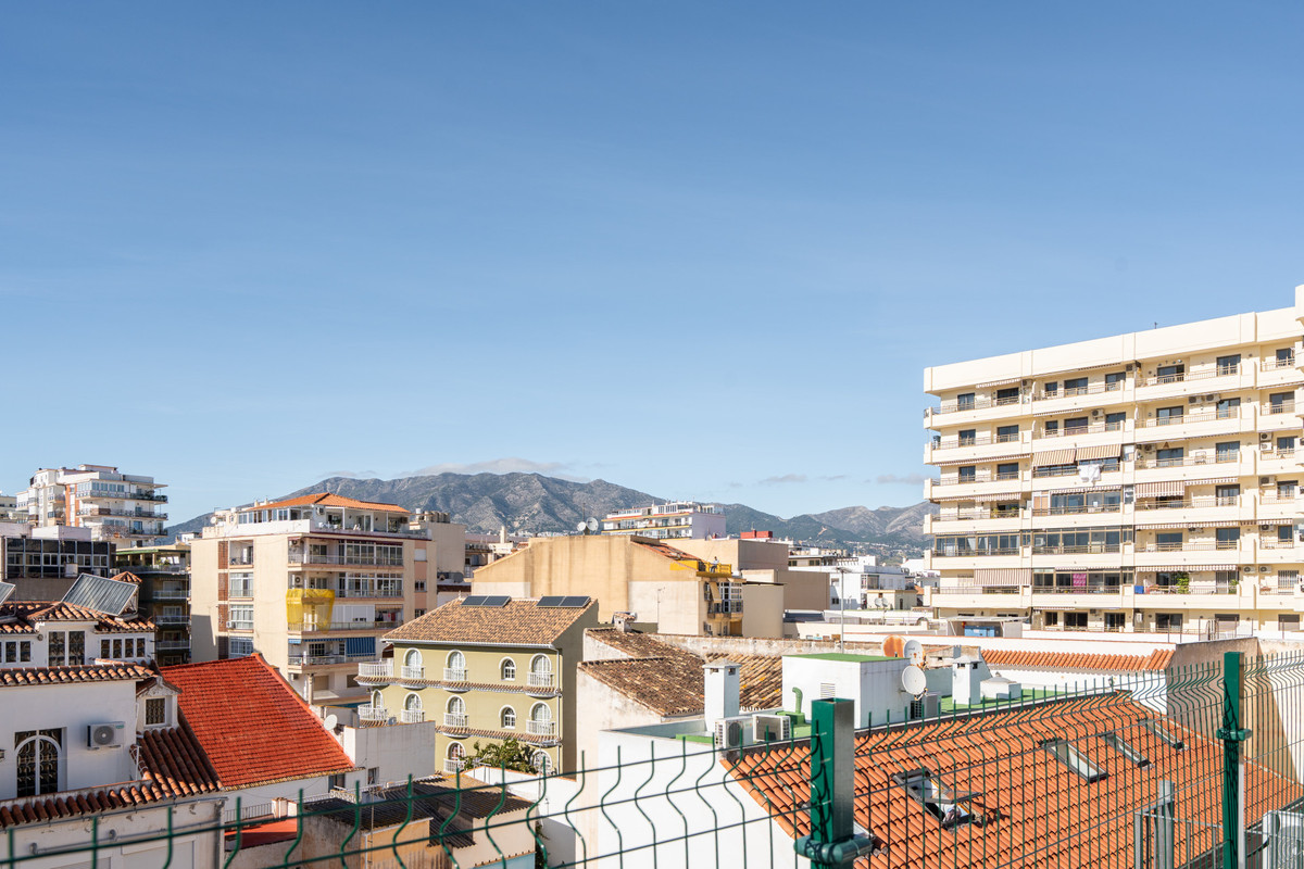 2 Bed Apartment for sale in Fuengirola Costa Del Sol, Málaga, Spain