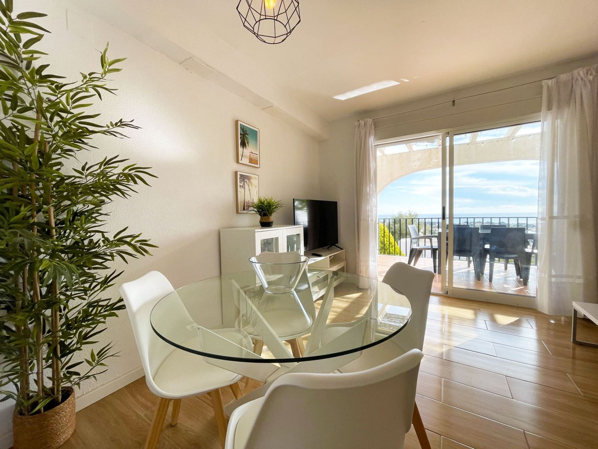 Se vende Bungalow de 2 dormitorios en Costa Blanca, Alicante, España