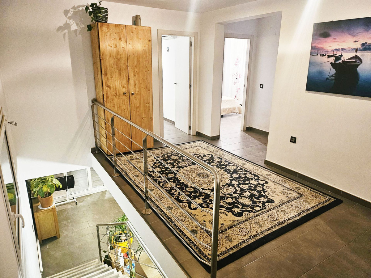 4 Bed Townhouse for sale in Calpe Costa Blanca, Alicante, Spain