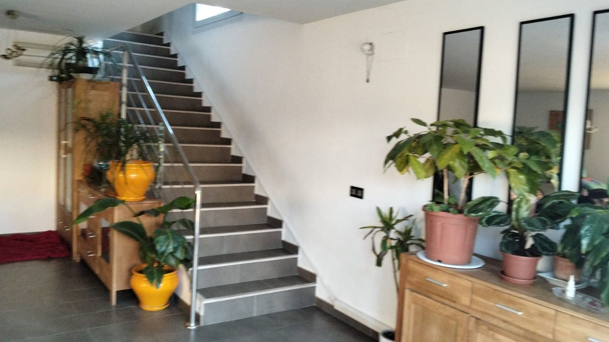 4 Bed Townhouse for sale in Calpe Costa Blanca, Alicante, Spain