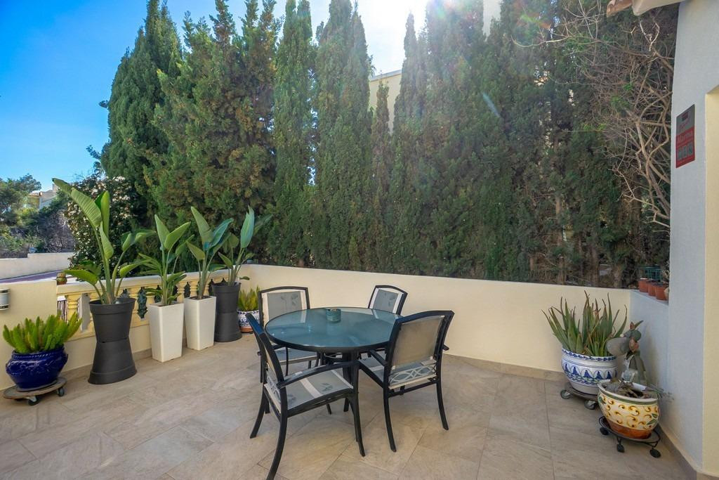 Se vende Villa - Chalet de 4 dormitorios en Costa Blanca, Alicante, España