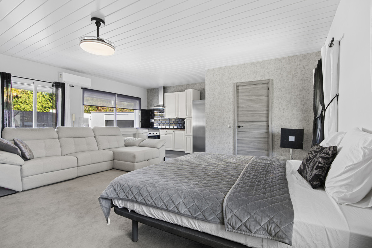 Se vende Villa - Chalet de 5 dormitorios en Costa Del Sol, Málaga, España