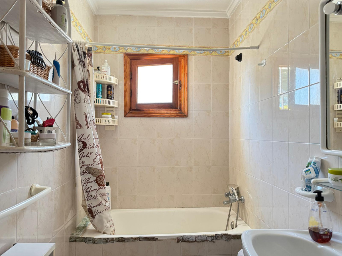 Se vende Villa - Chalet de 1 dormitorios en Costa Blanca, Alicante, España