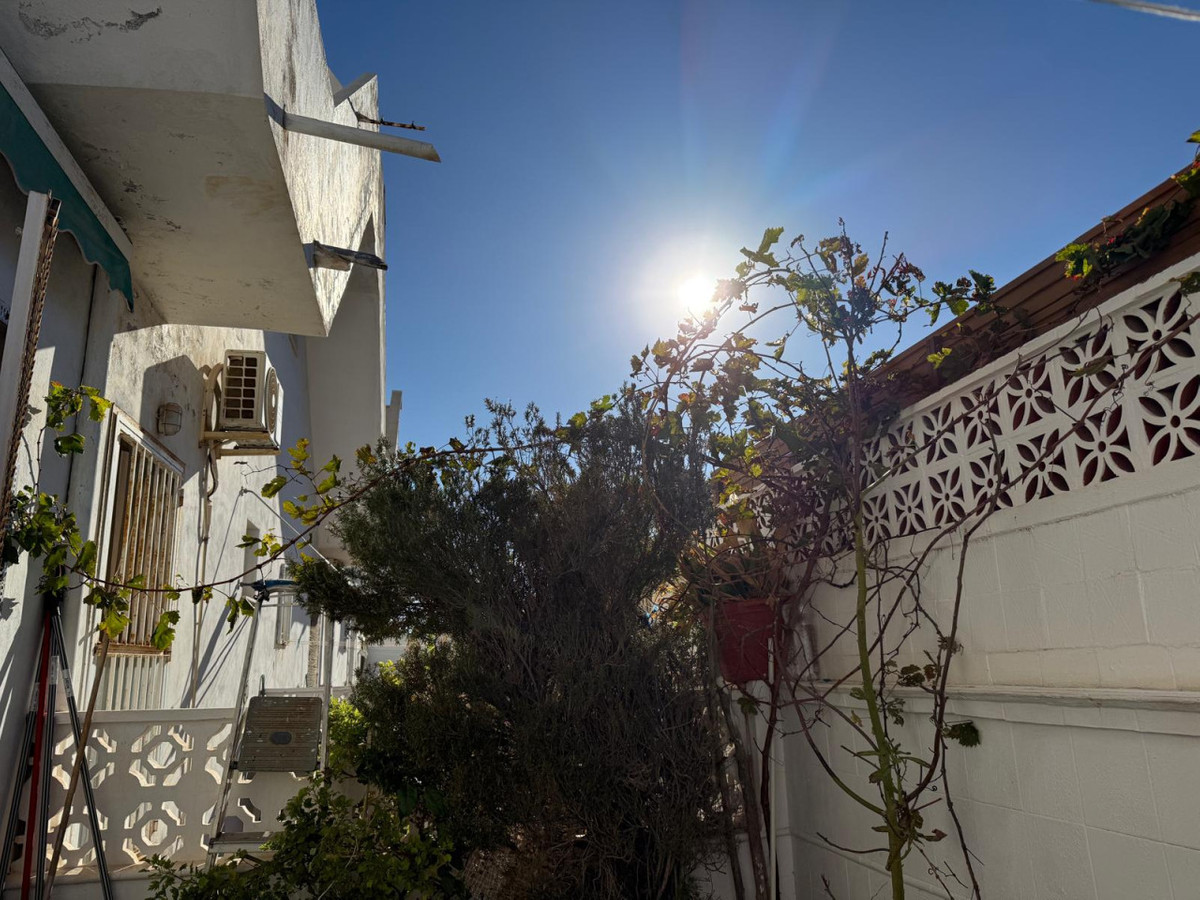 Se vende Villa - Chalet de 1 dormitorios en Costa Blanca, Alicante, España