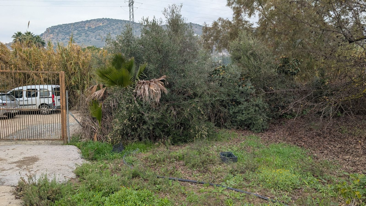 Se vende Terreno Rustico  en Costa Del Sol, Málaga, España