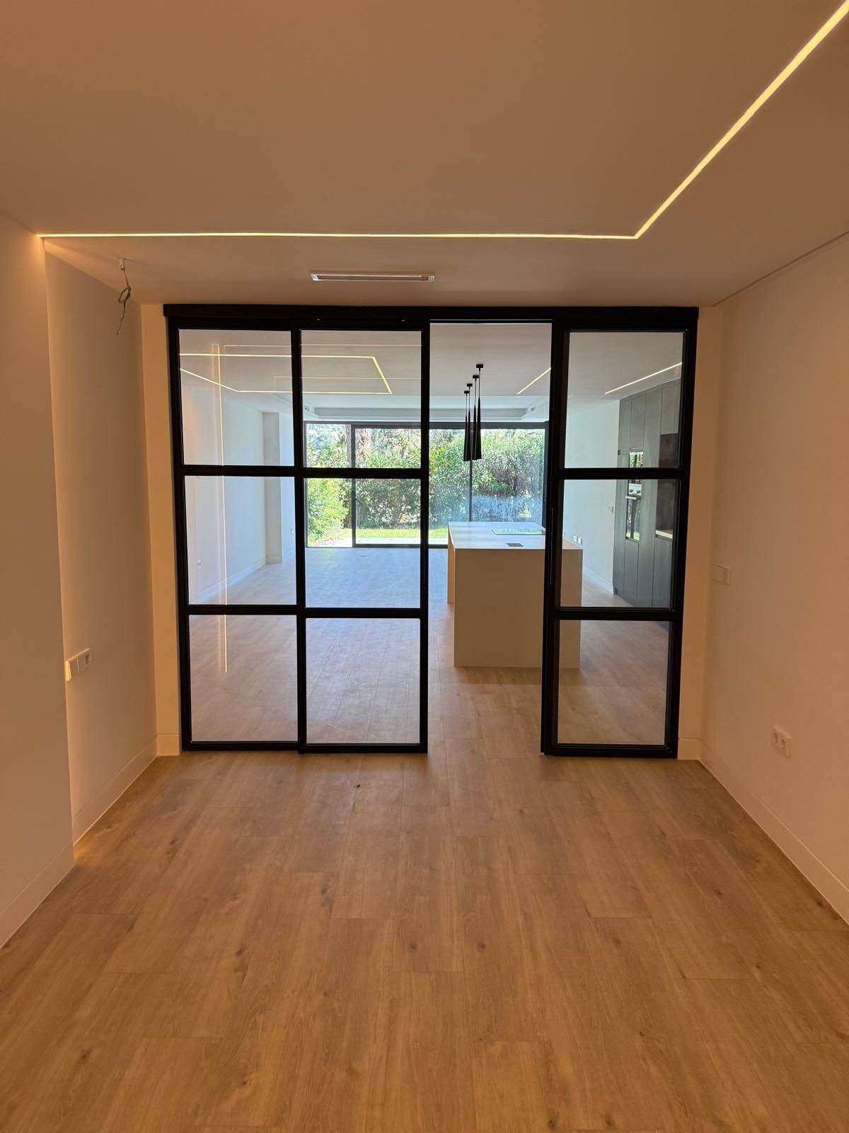 3 Bed Apartment for sale in Nueva Andalucía Costa Del Sol, Málaga, Spain