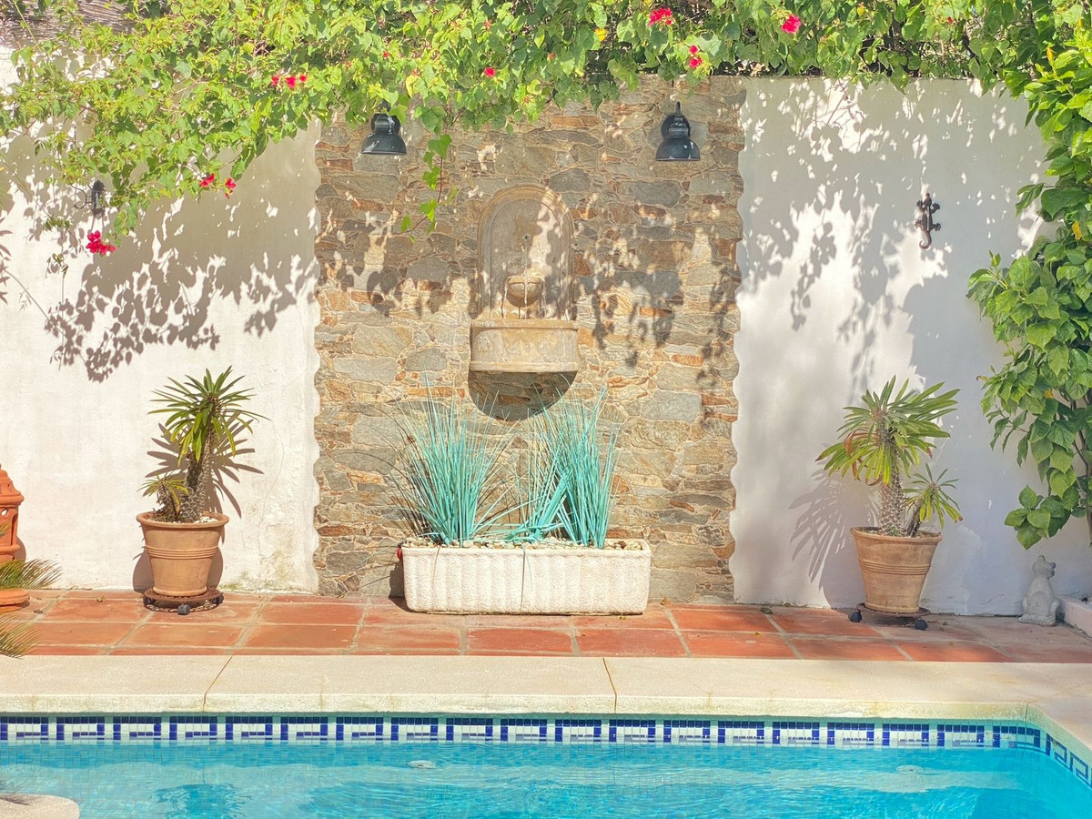 Se vende Pareada de 3 dormitorios en Costa Del Sol, Málaga, España