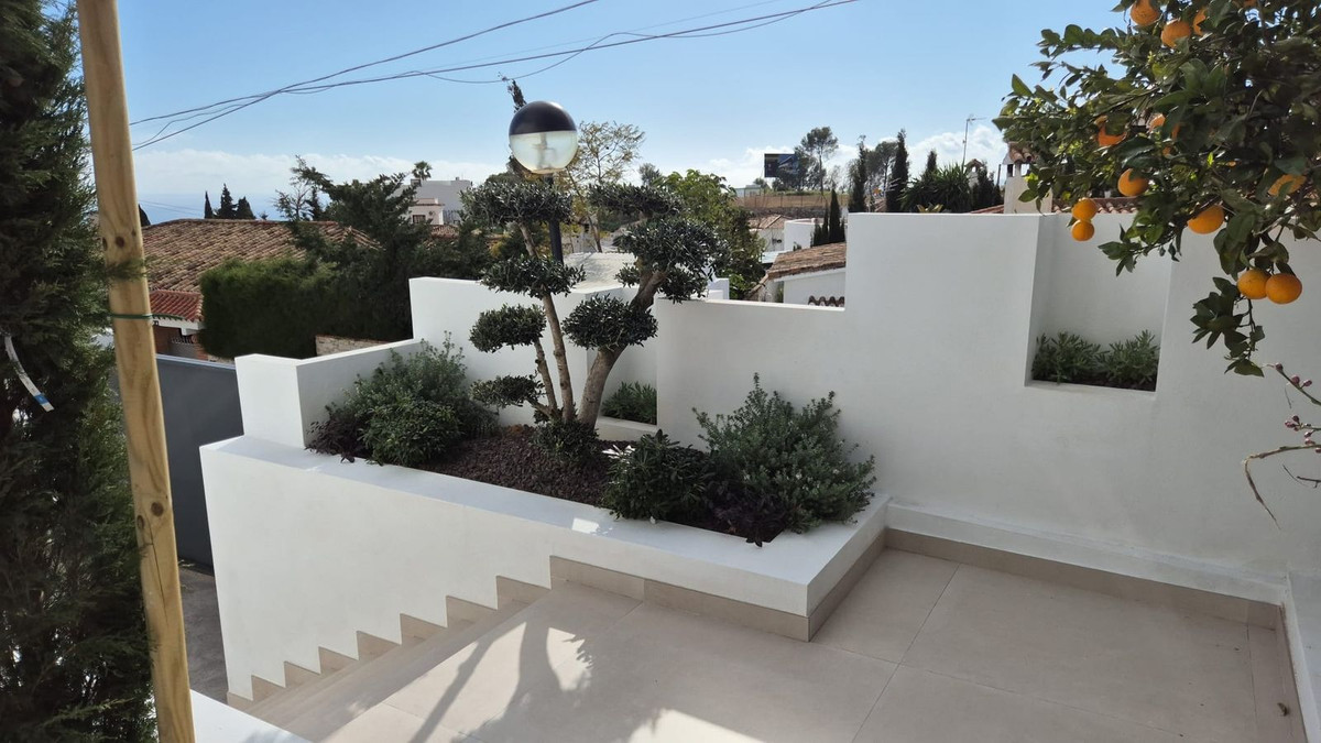 4 Bed Townhouse for sale in Benalmadena Costa Del Sol, Málaga, Spain
