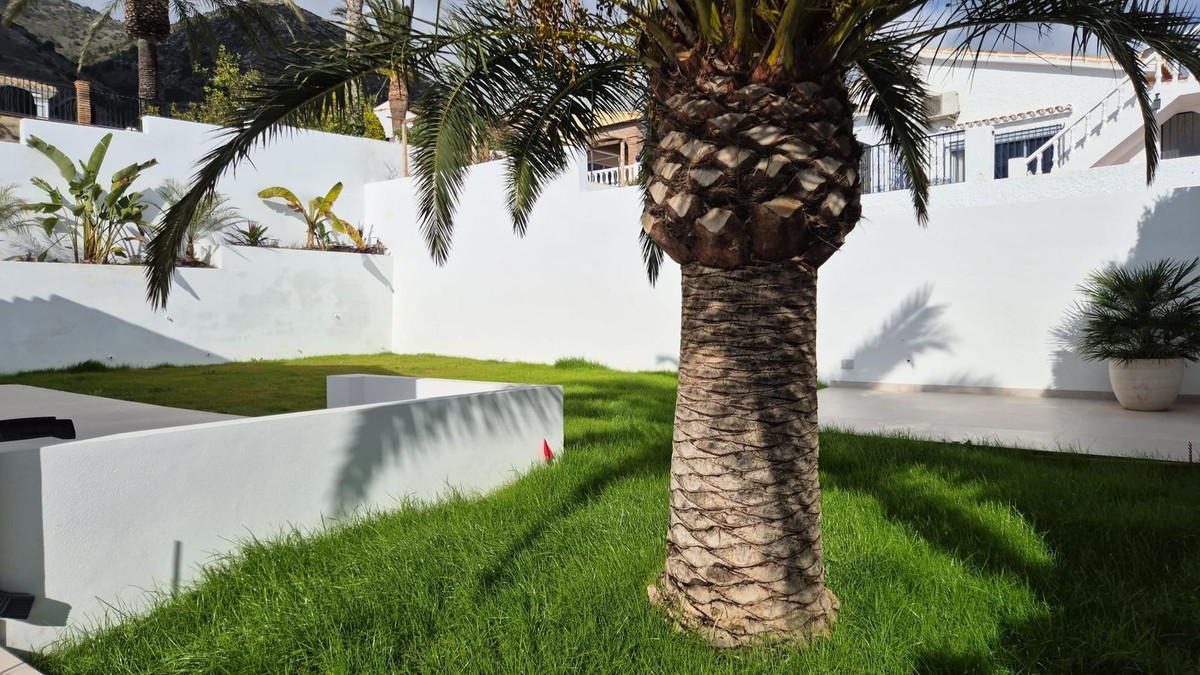 4 Bed Townhouse for sale in Benalmadena Costa Del Sol, Málaga, Spain