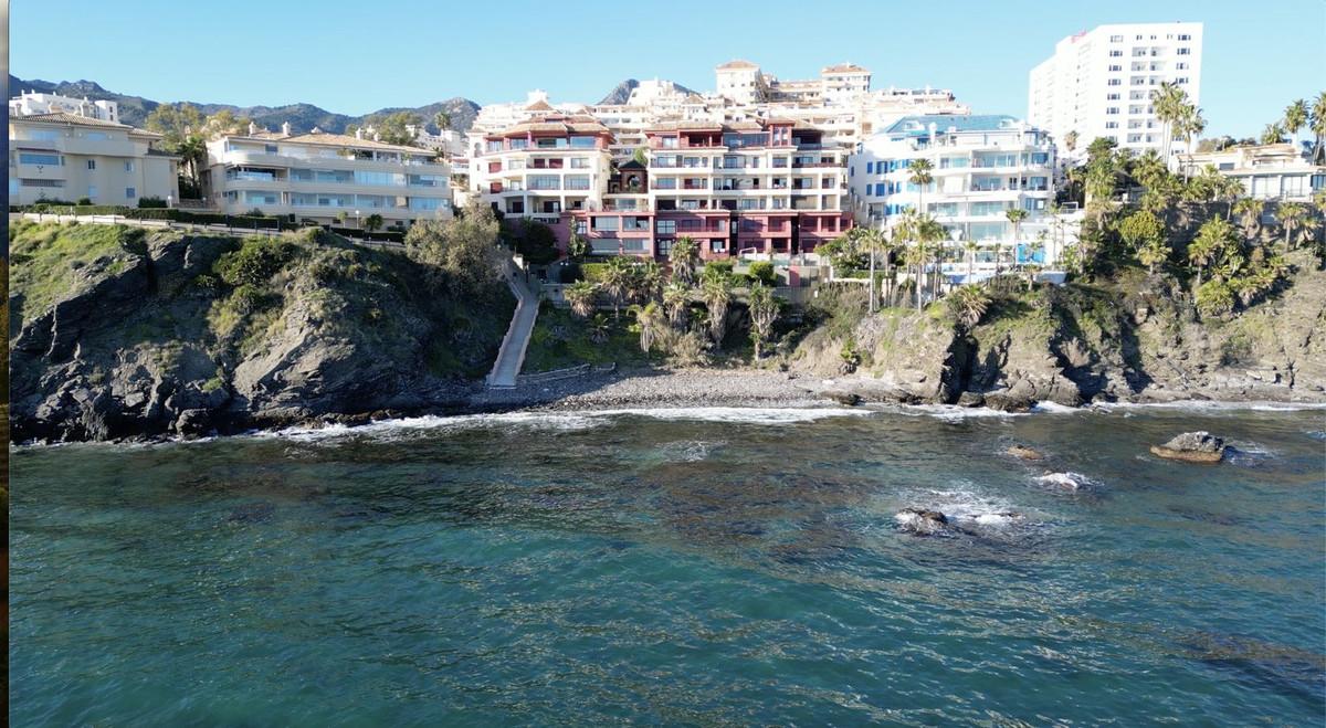 3 Bed Apartment for sale in Torrequebrada Costa Del Sol, Málaga, Spain