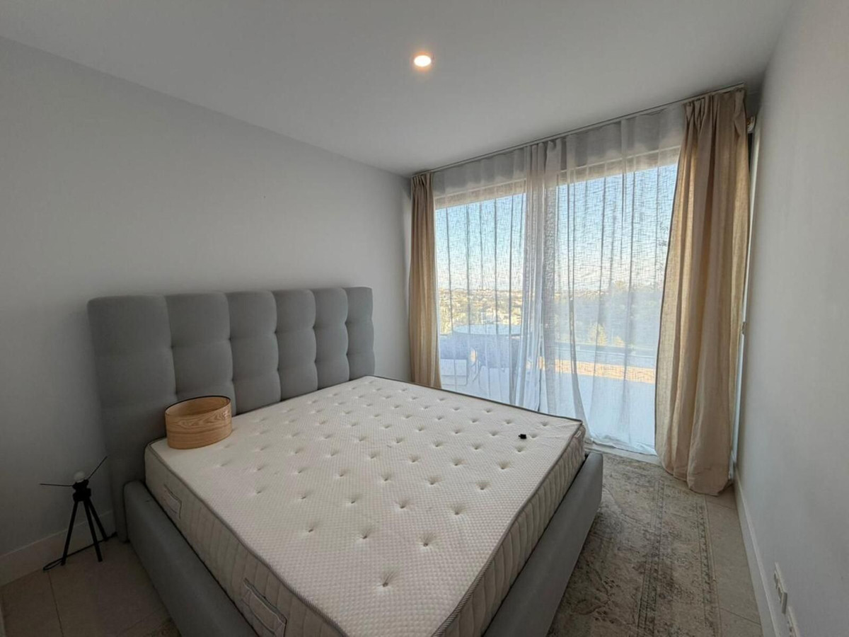 2 Bed Apartment for sale in Benahavís Costa Del Sol, Málaga, Spain