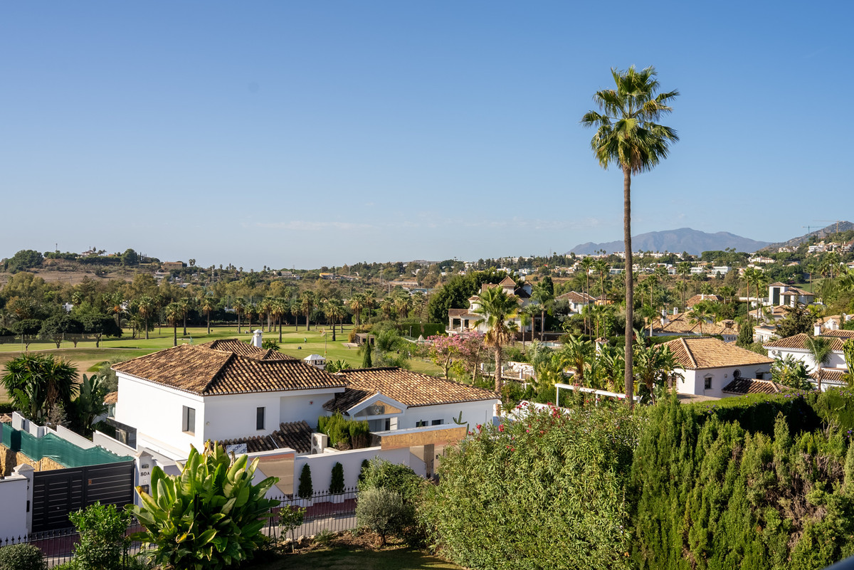 Se vende Villa - Chalet de 4 dormitorios en Costa Del Sol, Málaga, España