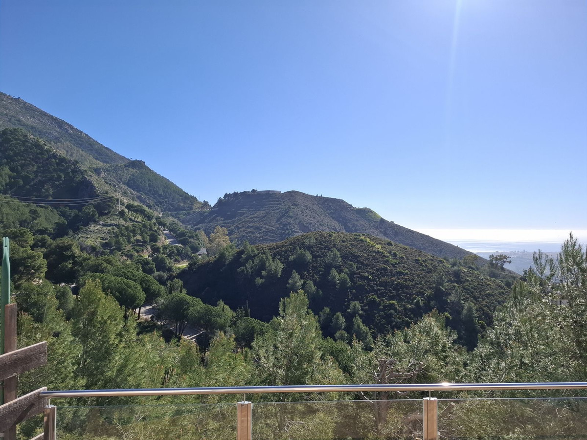 3 Bed Townhouse for sale in Mijas Costa Del Sol, Málaga, Spain