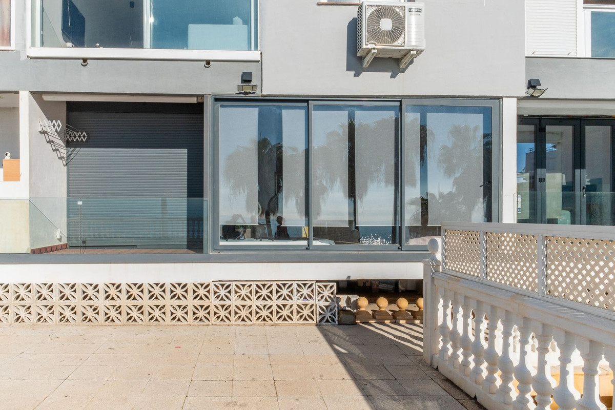 1 Bed Apartment for sale in Benalmadena Costa Costa Del Sol, Málaga, Spain