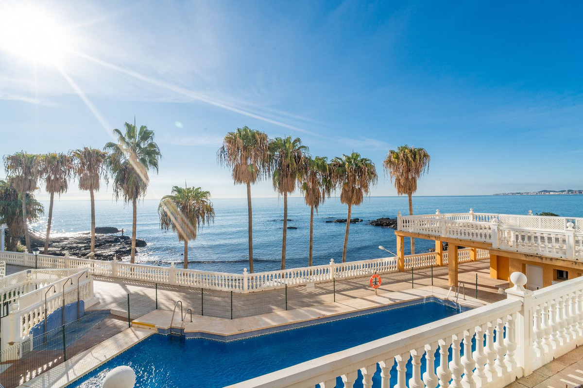 1 Bed Apartment for sale in Benalmadena Costa Costa Del Sol, Málaga, Spain