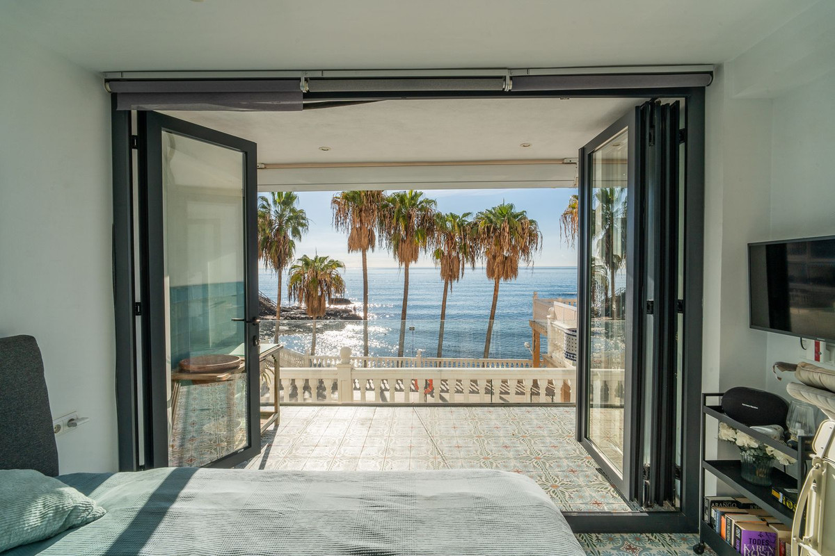 1 Bed Apartment for sale in Benalmadena Costa Costa Del Sol, Málaga, Spain
