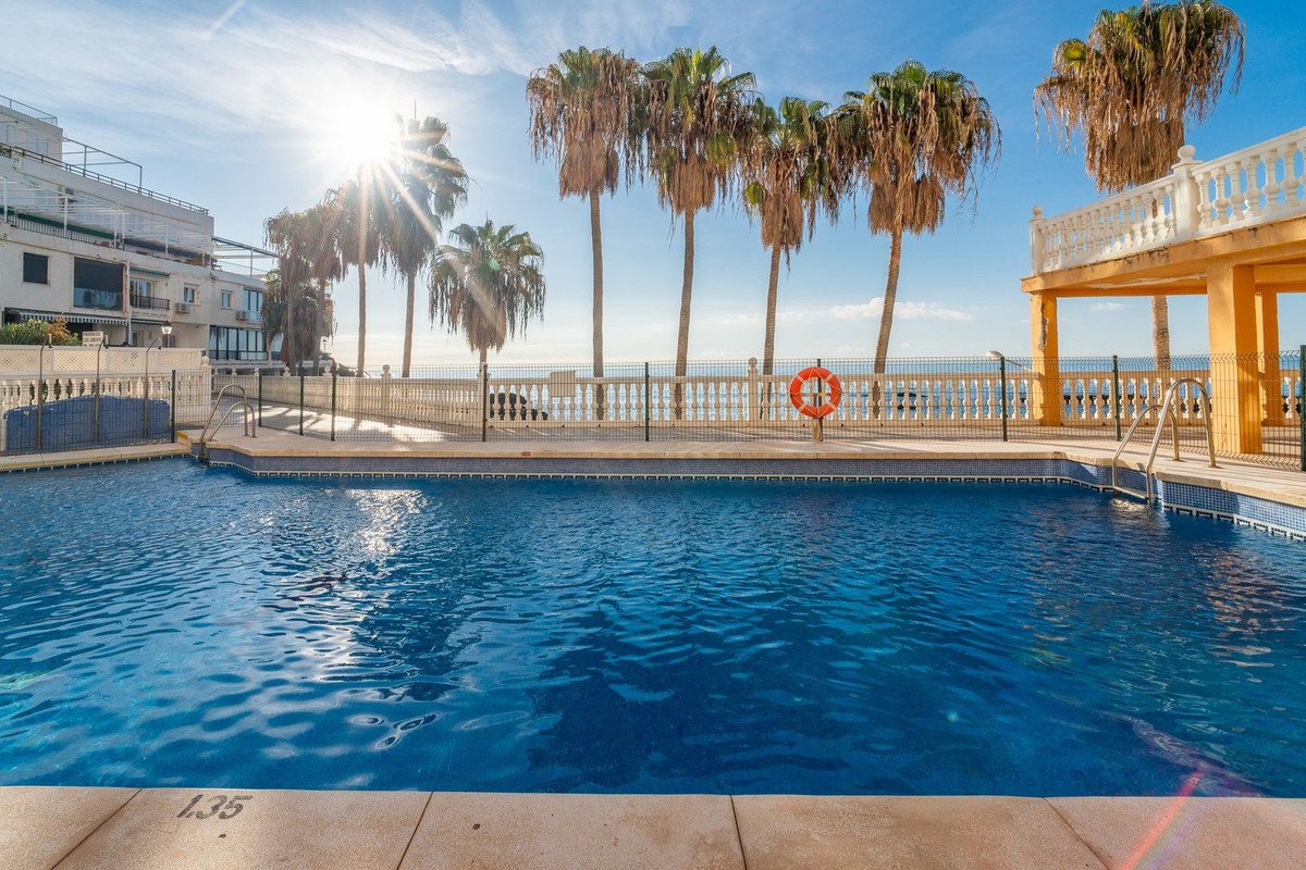 1 Bed Apartment for sale in Benalmadena Costa Costa Del Sol, Málaga, Spain