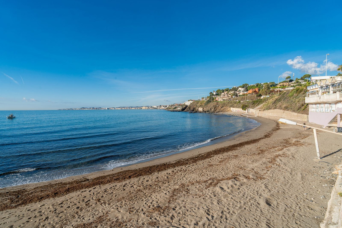 1 Bed Apartment for sale in Benalmadena Costa Costa Del Sol, Málaga, Spain