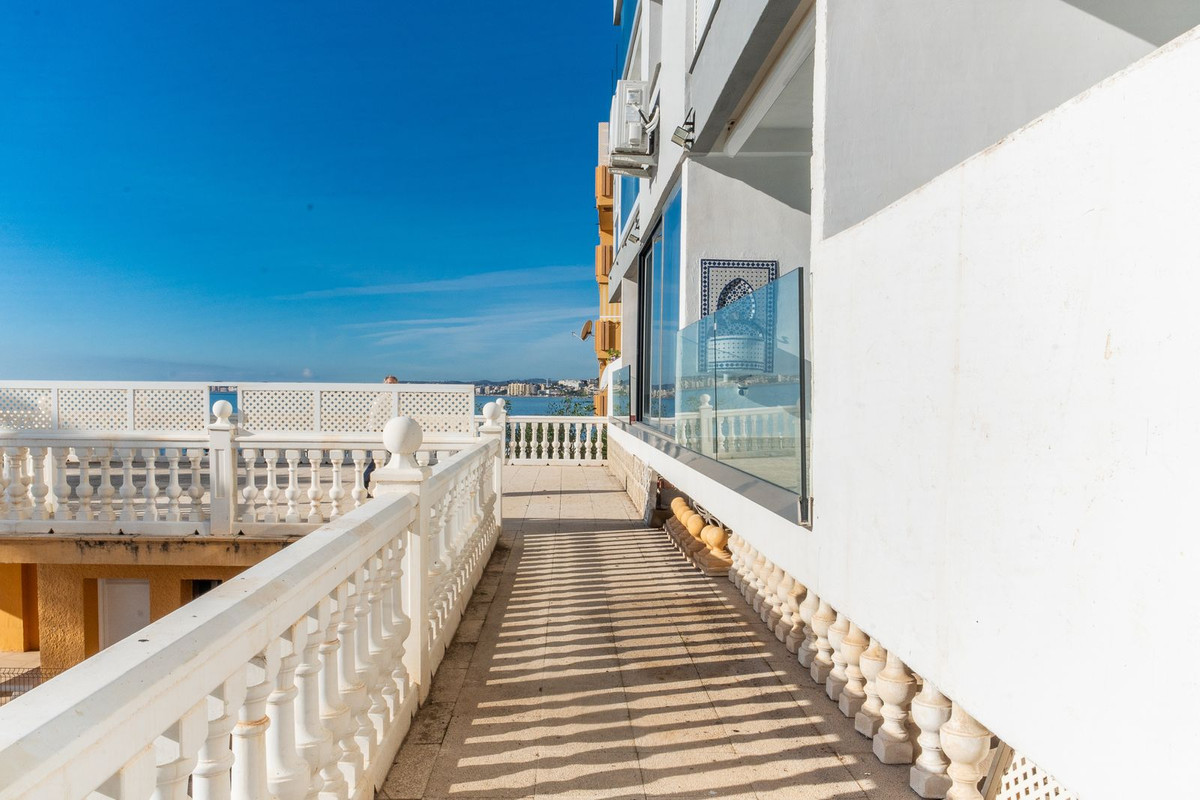 1 Bed Apartment for sale in Benalmadena Costa Costa Del Sol, Málaga, Spain