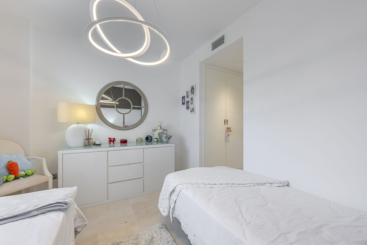 2 Bed Apartment for sale in Los Arqueros Costa Del Sol, Málaga, Spain