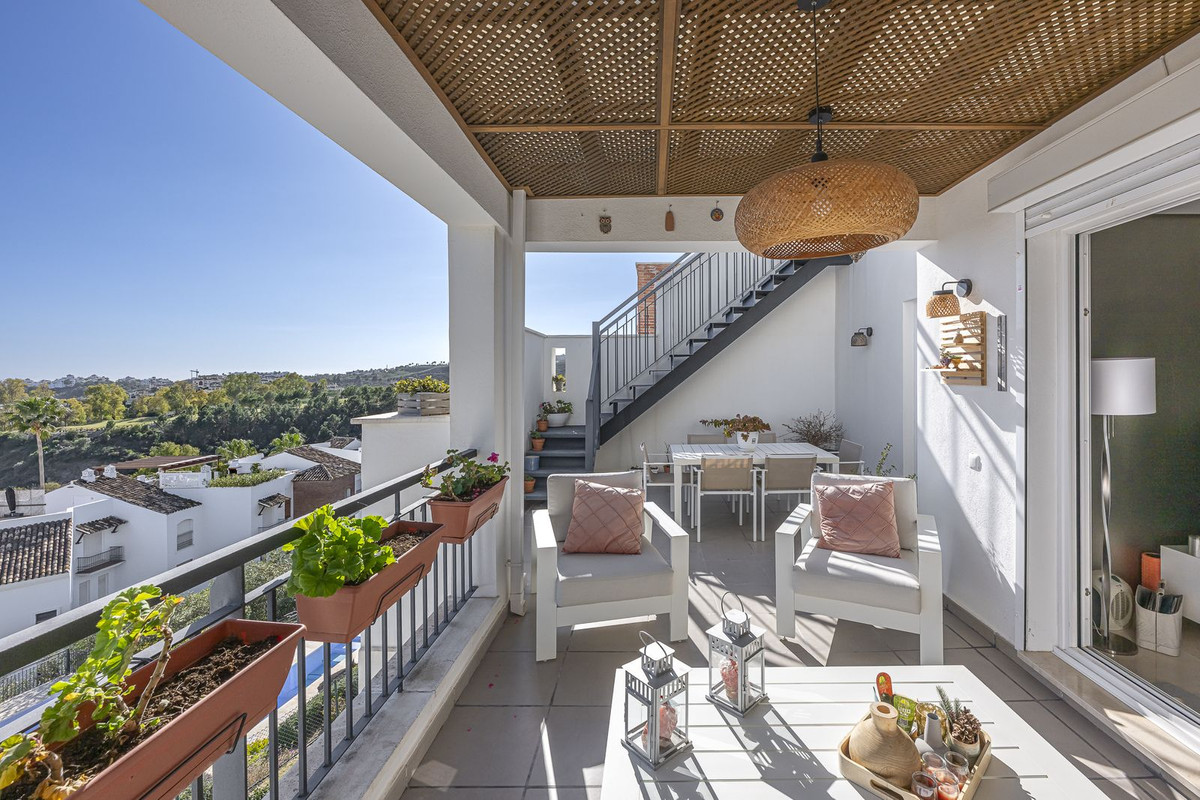 2 Bed Apartment for sale in Los Arqueros Costa Del Sol, Málaga, Spain