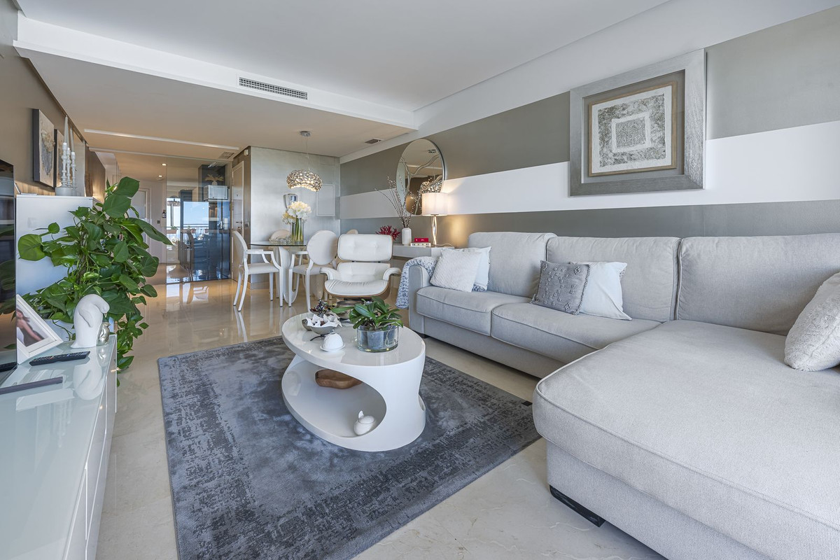 2 Bed Apartment for sale in Los Arqueros Costa Del Sol, Málaga, Spain