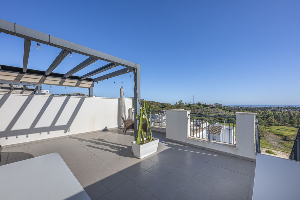 2 Bed Apartment for sale in Los Arqueros Costa Del Sol, Málaga, Spain
