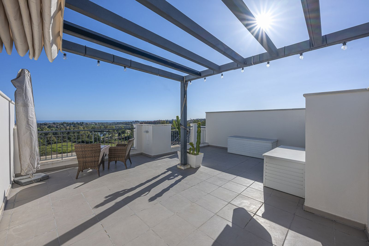 2 Bed Apartment for sale in Los Arqueros Costa Del Sol, Málaga, Spain